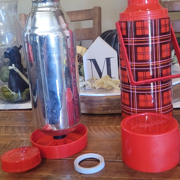 Vintage Aladdin Thermo Bottles-Red and Black  Plaid - Picture 2 of 11